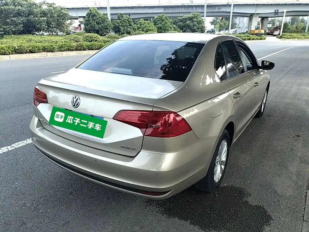 Volkswagen Bora 2016