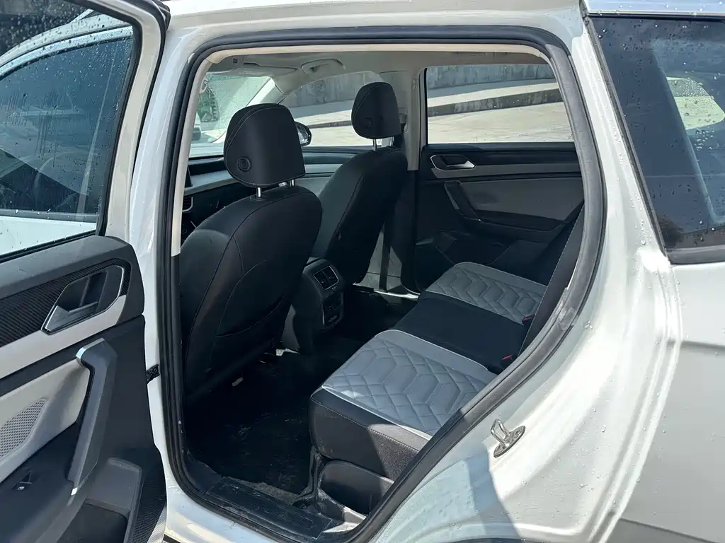 Volkswagen Tayron 2025