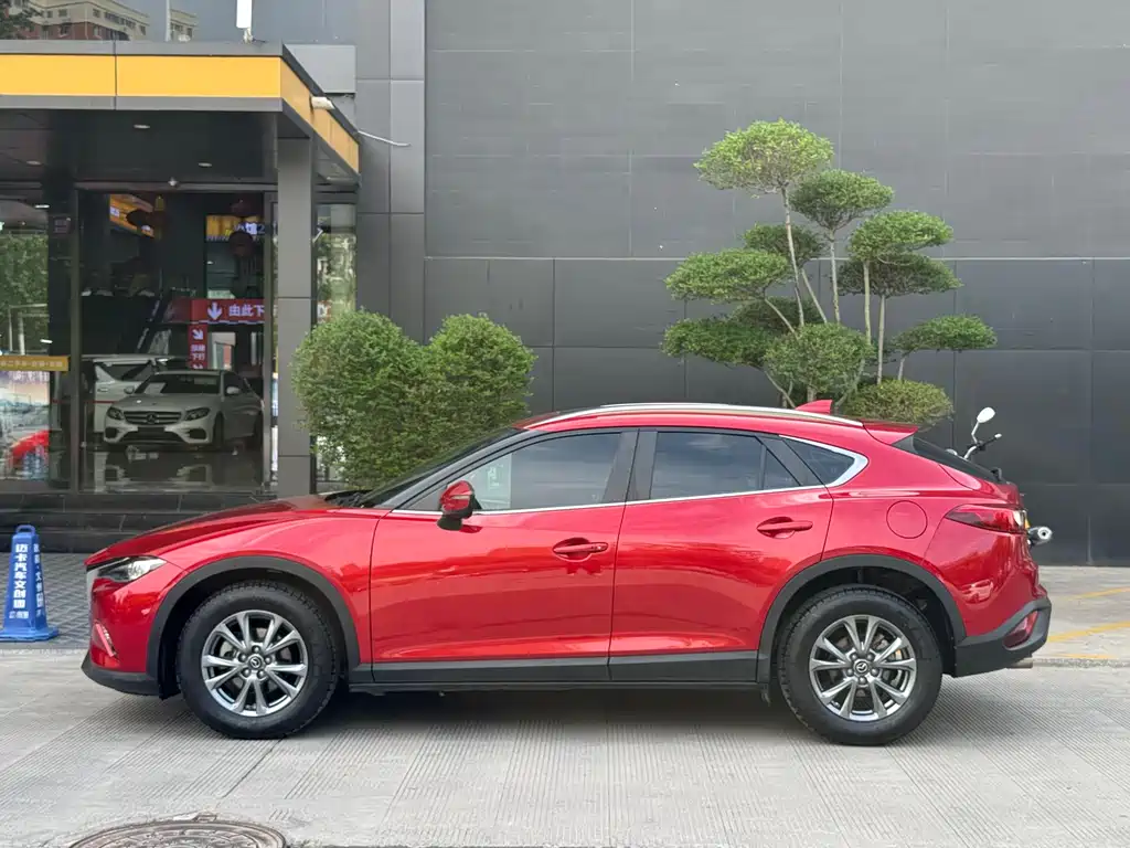 Mazda CX-4 2018