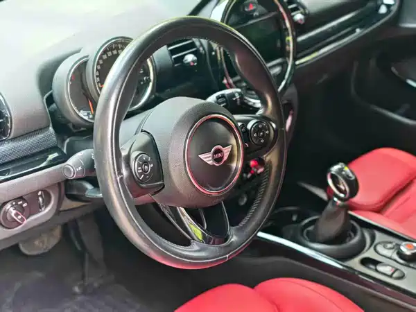 MINI Clubman 2018