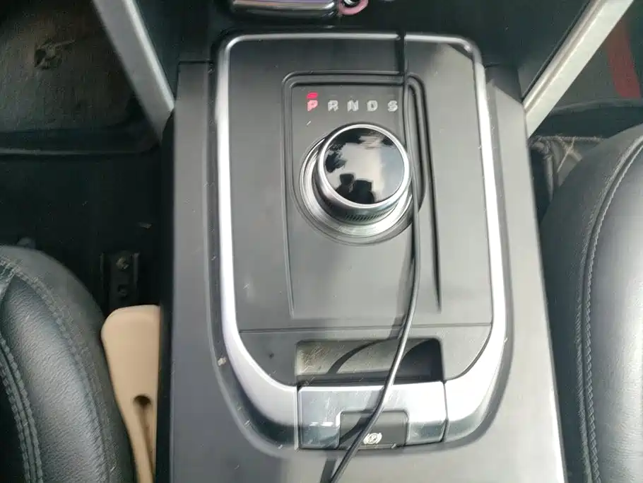 Land Rover Discovery Sport 2019 — фото 16