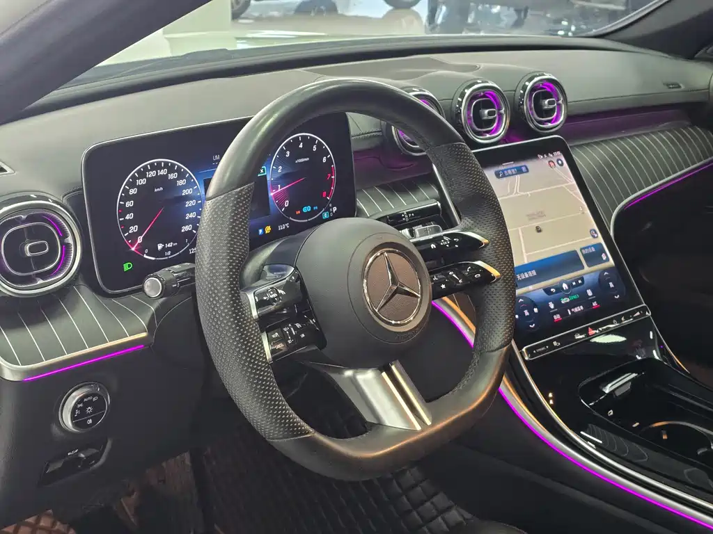 Mercedes-Benz C-Class 2022 — фото 10