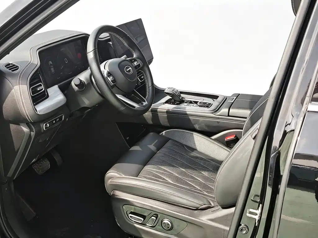 GAC Trumpchi GS8 2022 — фото 8