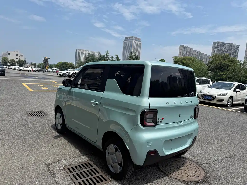 Geely Galaxy Panda 2023 — фото 13