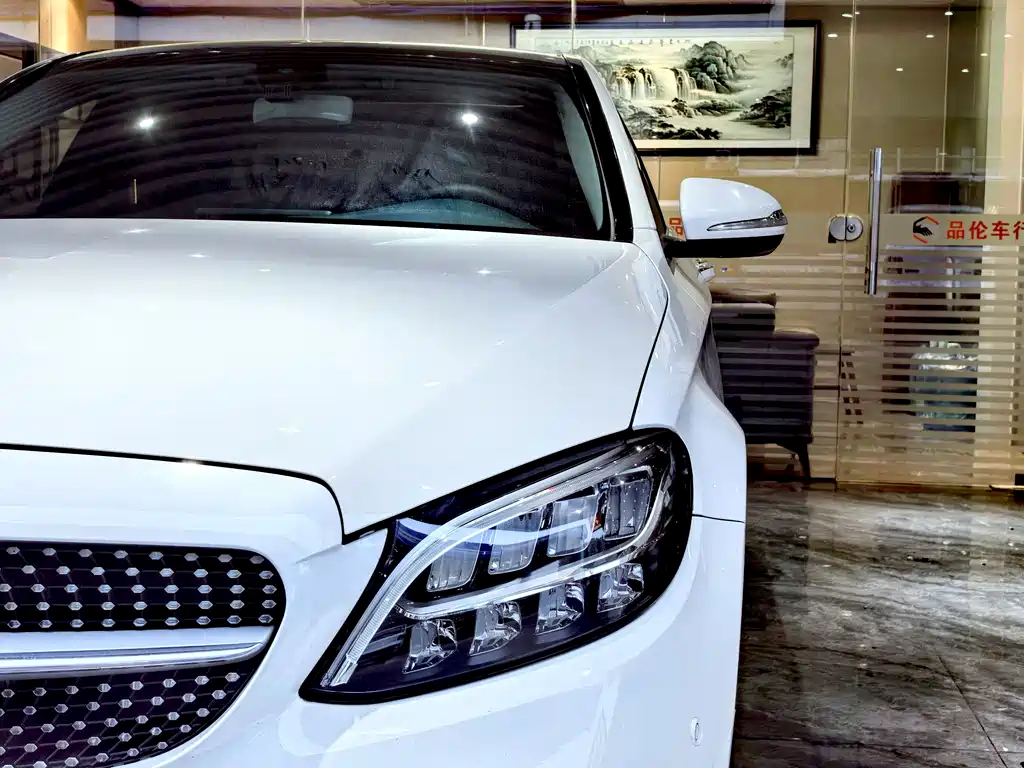 Mercedes-Benz C-Class 2020 — фото 13