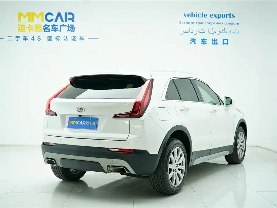 Cadillac XT4 2022 — фото 23