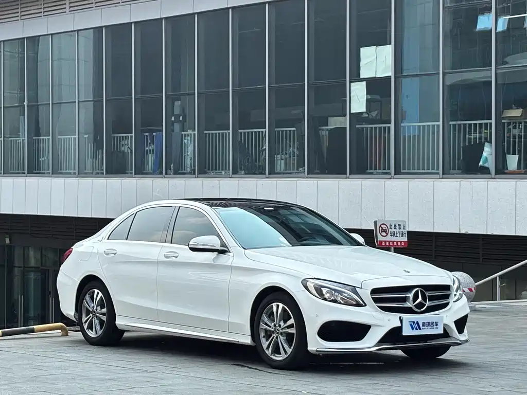 Mercedes-Benz C-Class 2018