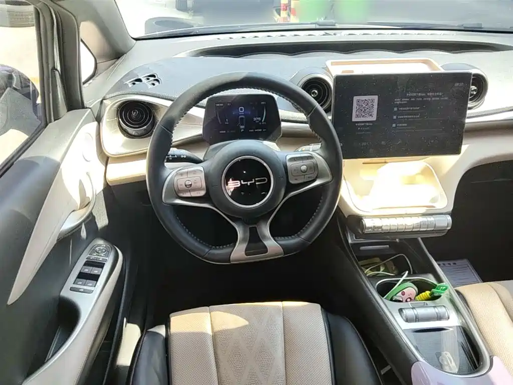 BYD Dolphin 2023 — фото 11