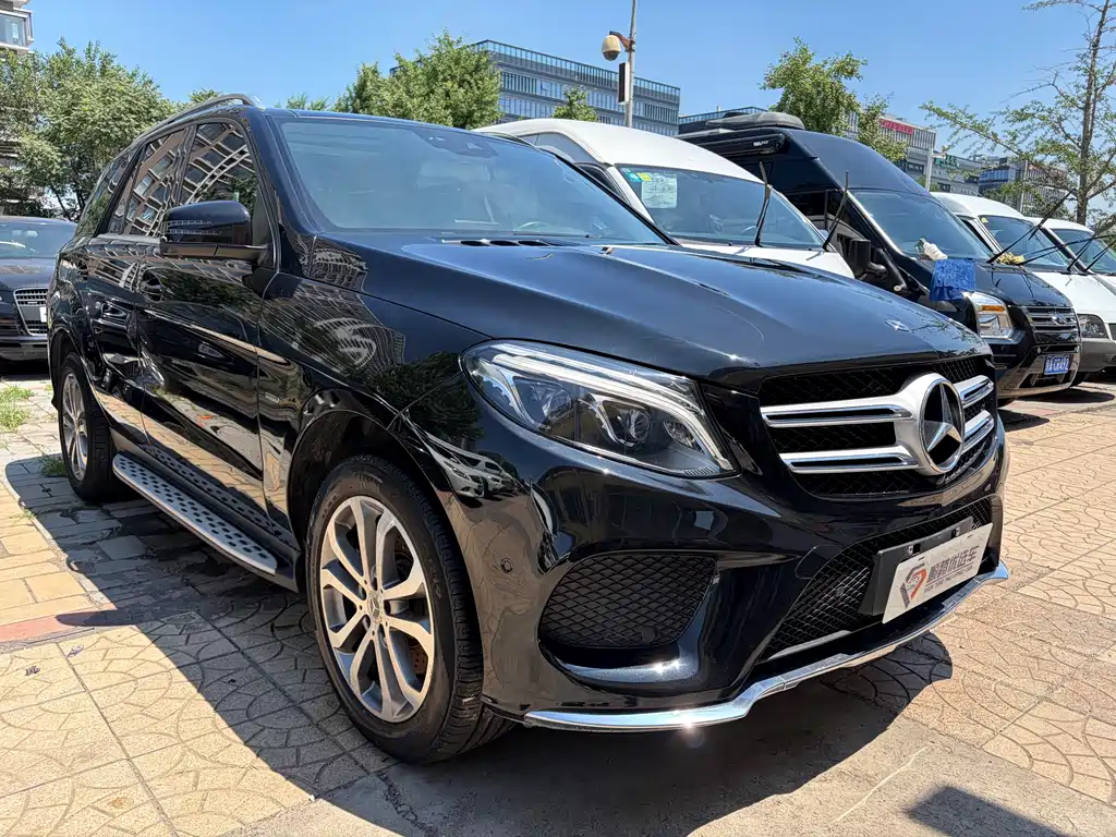 Mercedes-Benz GLE 2018