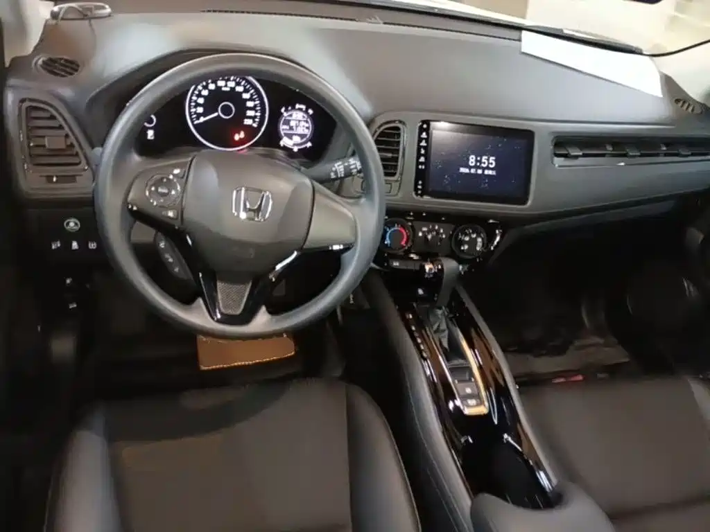 Honda Vezel 2020 — фото 10