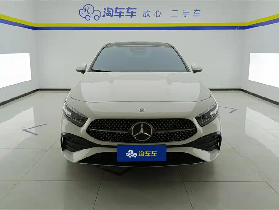 Mercedes-Benz A-Class 2023 — фото 2