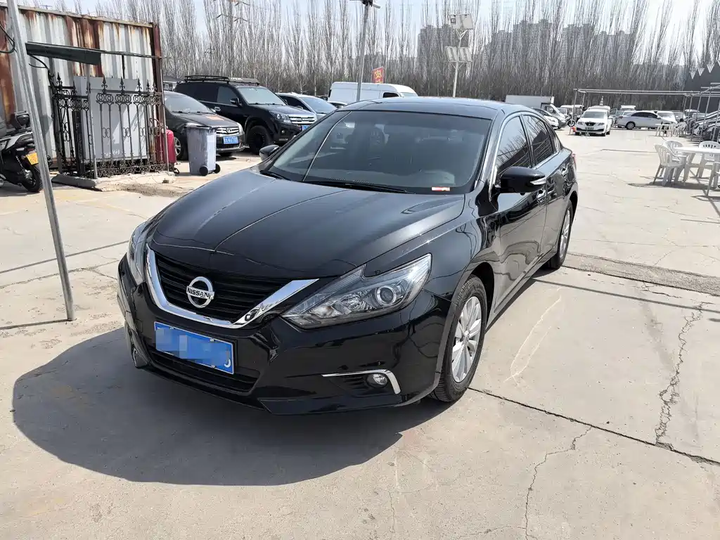 Nissan Teana 2018 — фото 1