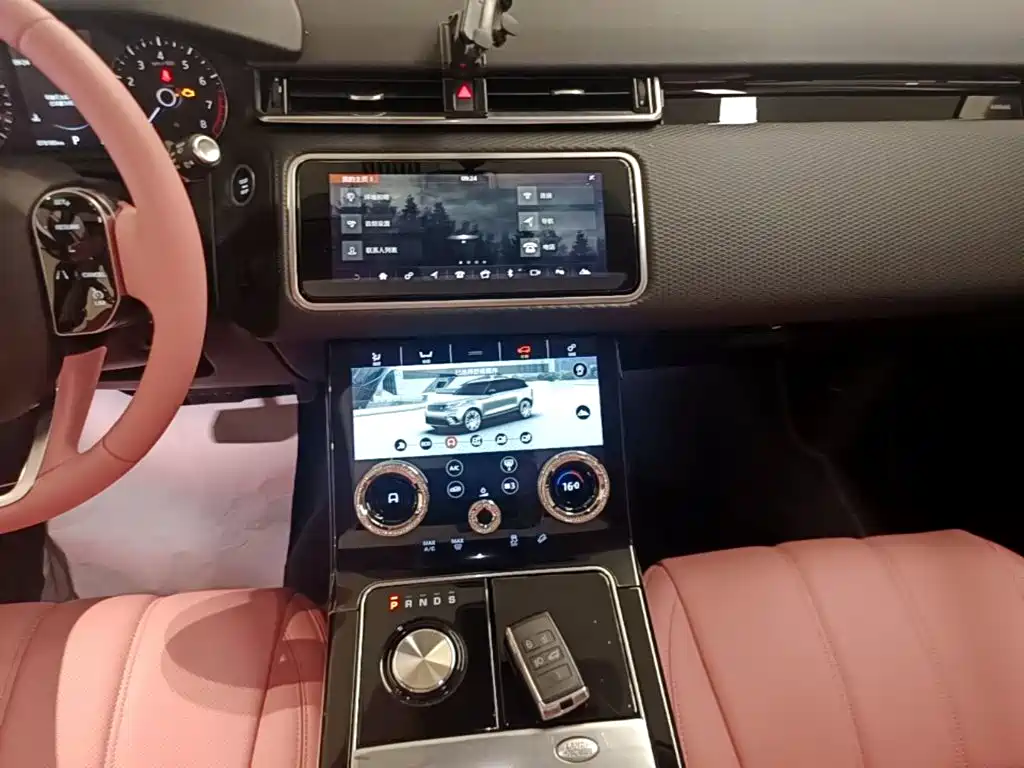 Land Rover Velar 2019 — фото 13