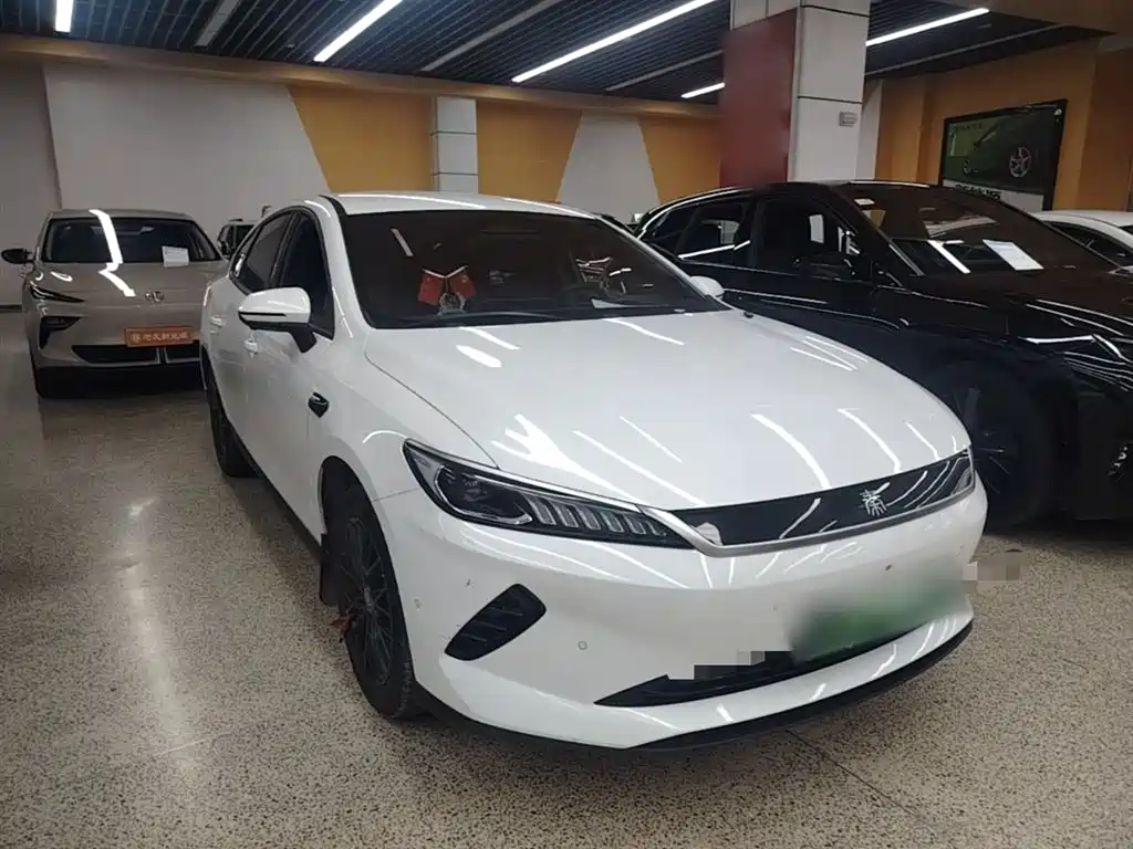 BYD Qin PLUS 2025 — фото 4