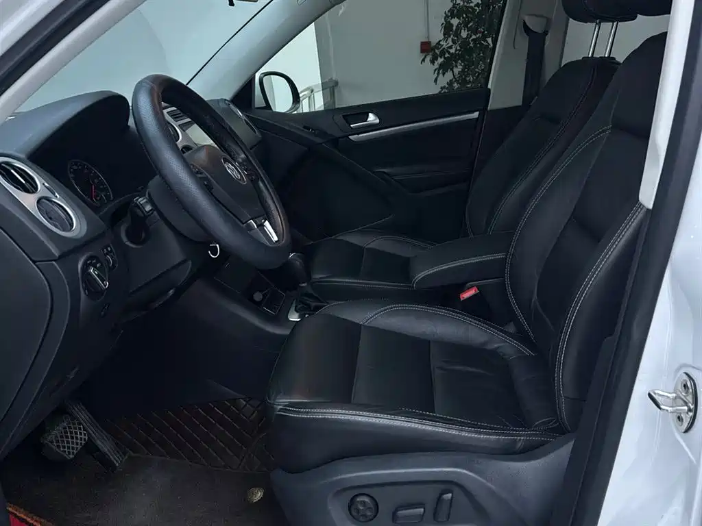 Volkswagen Tiguan 2017 — фото 16