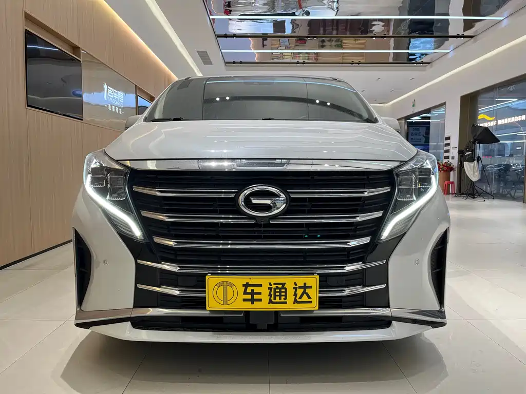 GAC Motor Trumpchi M8 2022 — фото 1