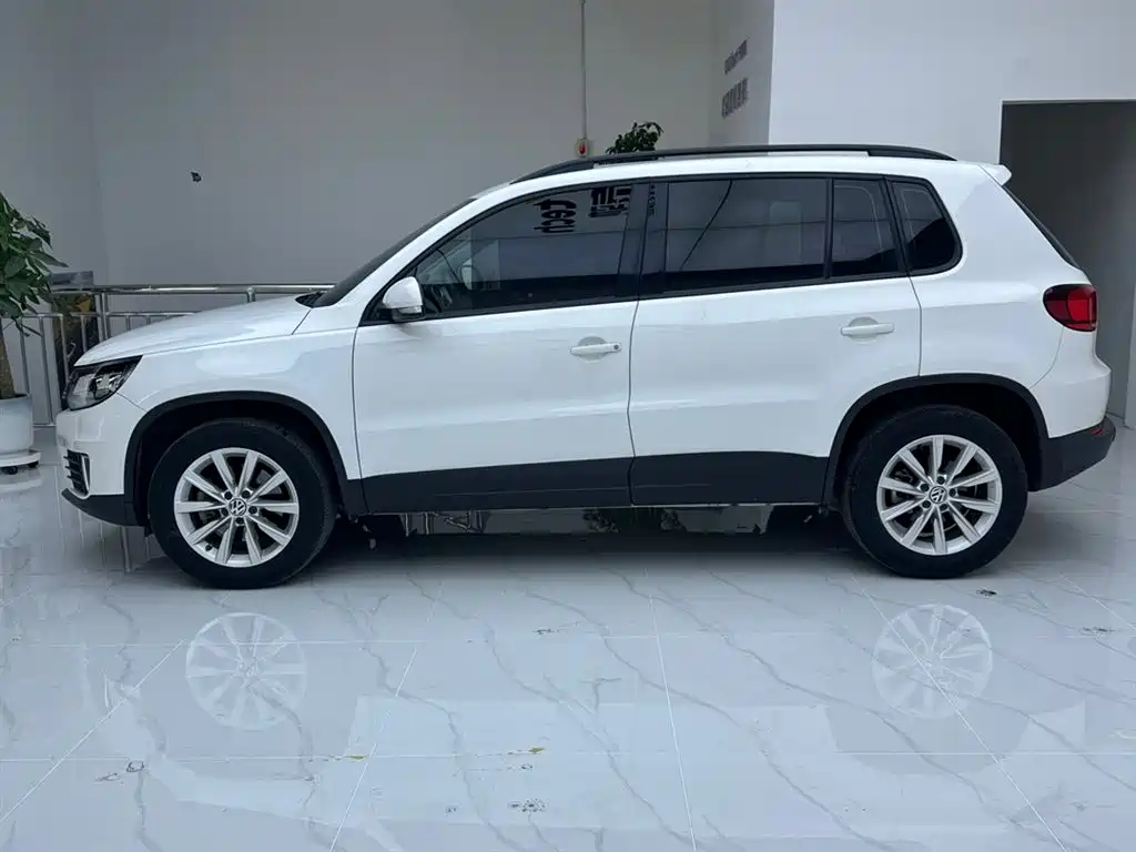 Volkswagen Tiguan 2017 — фото 8