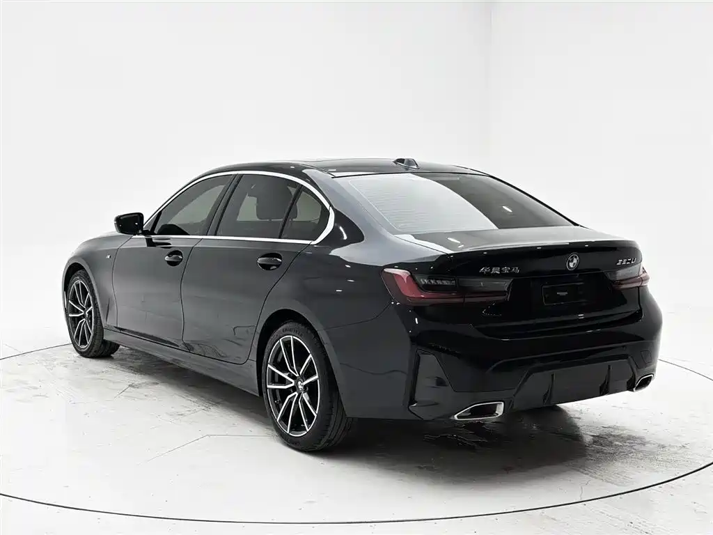 BMW 3 Series 2023 — фото 4