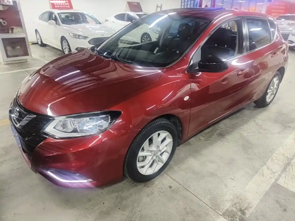 Nissan Tiida 2022
