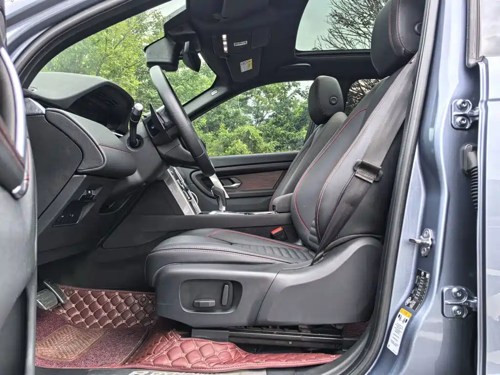 Land Rover Discovery Sport 2020 — фото 9