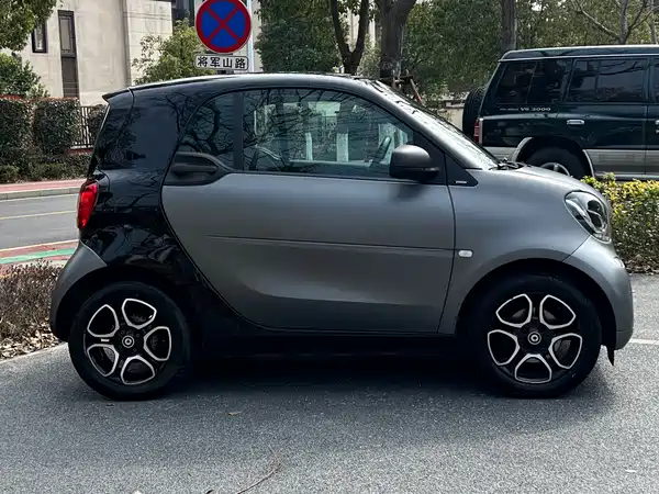 smart fortwo 2019