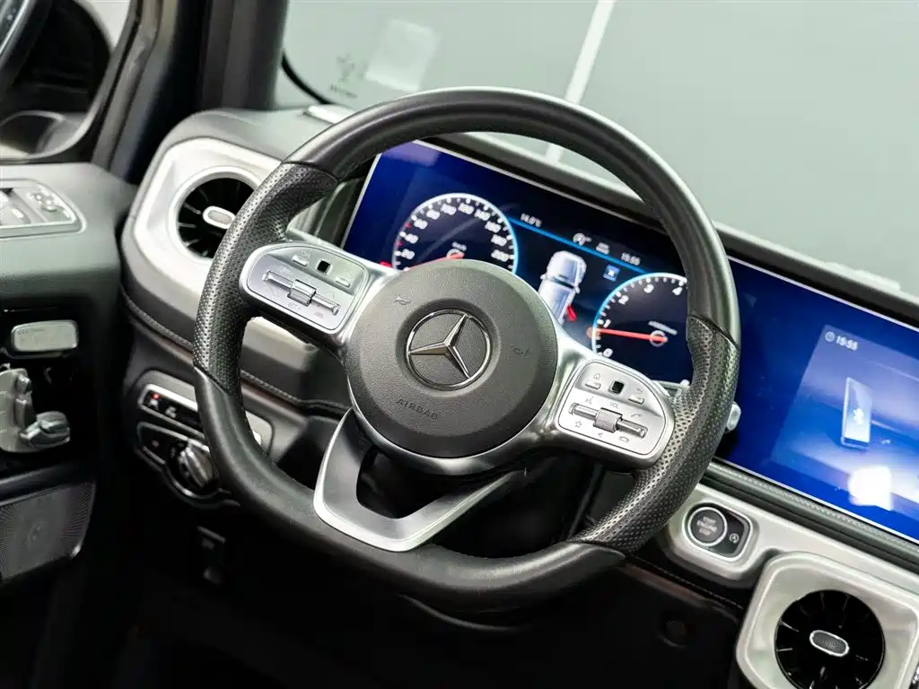 Mercedes-Benz G-Class 2019 — фото 12