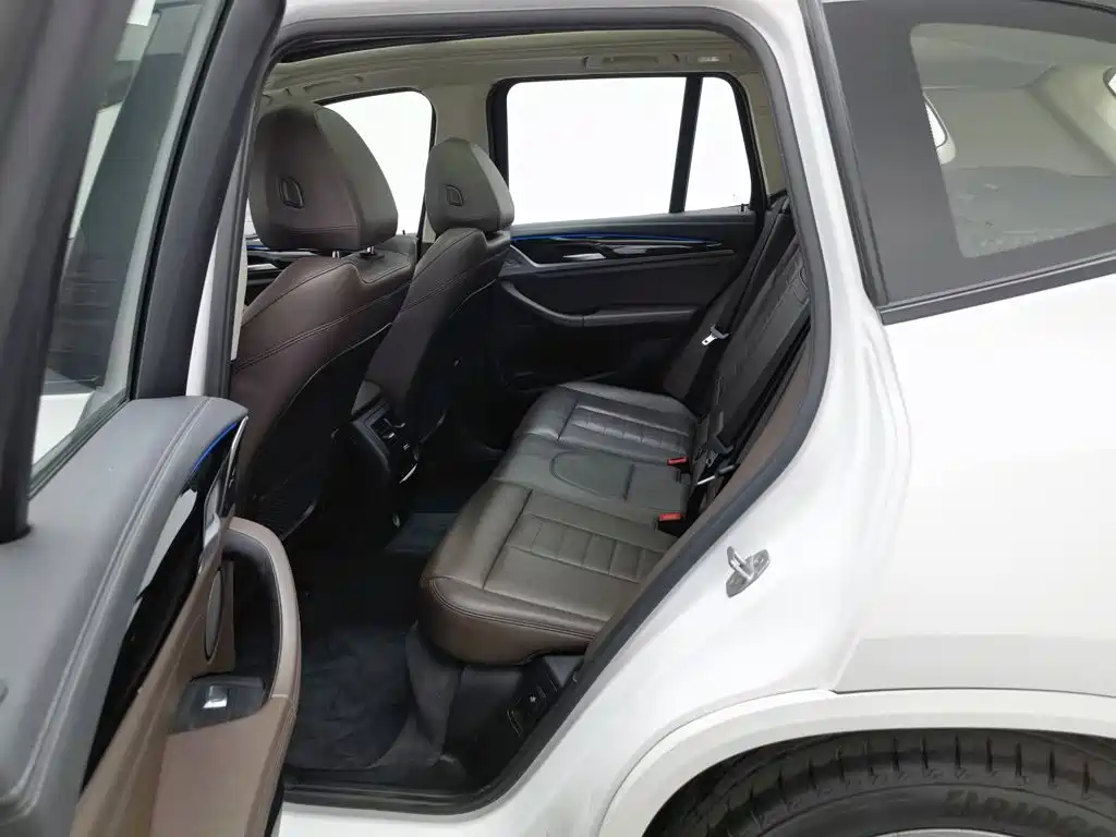 BMW X3 2019 — фото 15