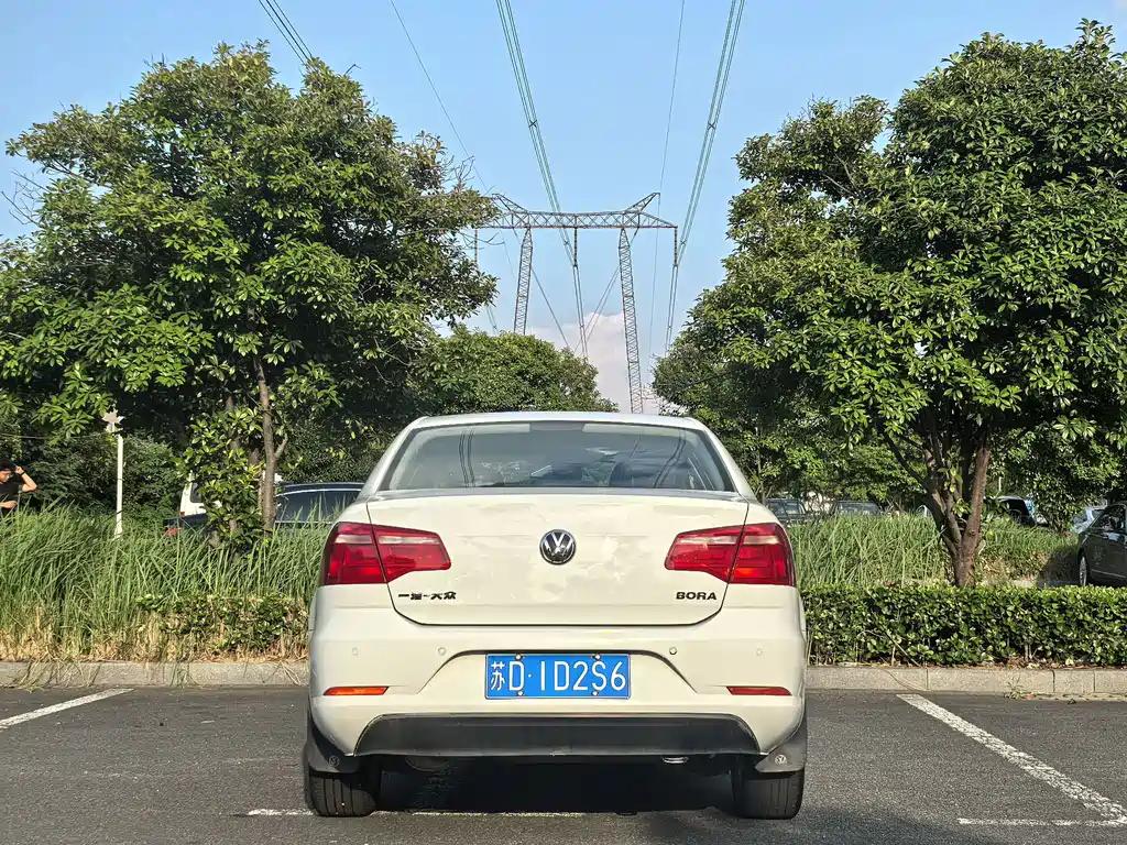 Volkswagen Bora 2015