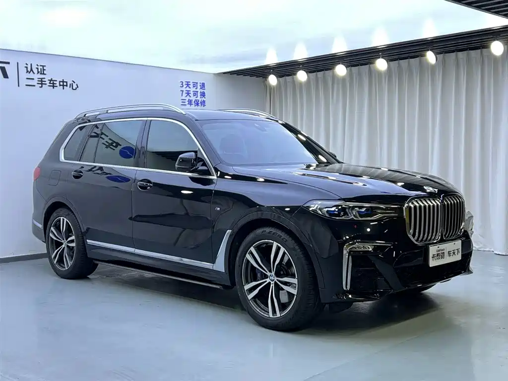 BMW X7 2023 — фото 2