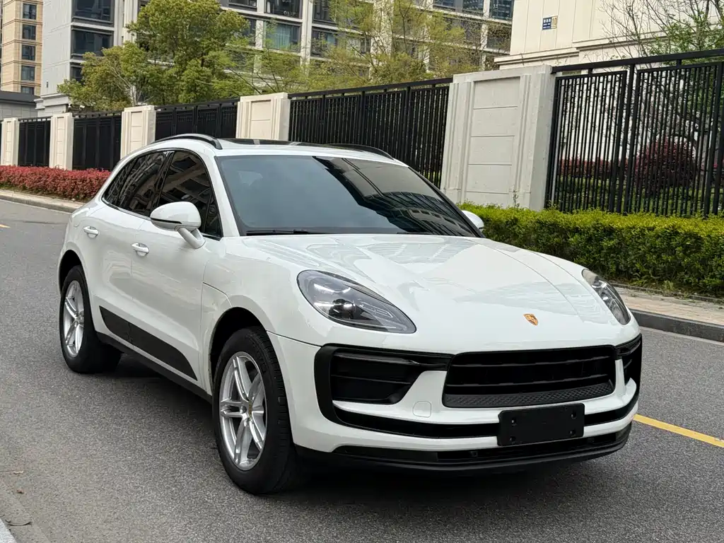 Porsche Macan 2024 — фото 3