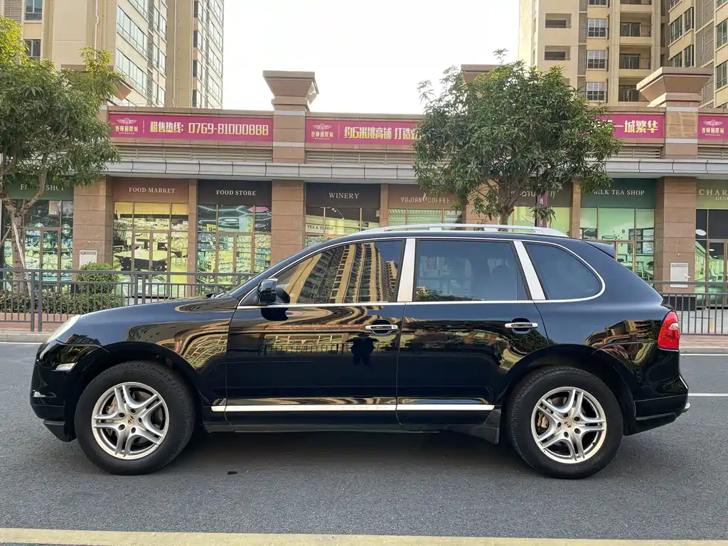 Porsche Cayenne 2010