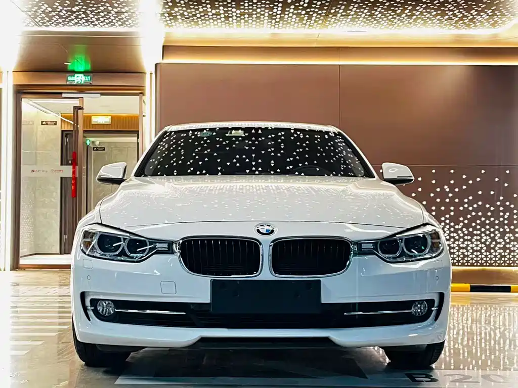 BMW 3 Series 2015 — фото 5