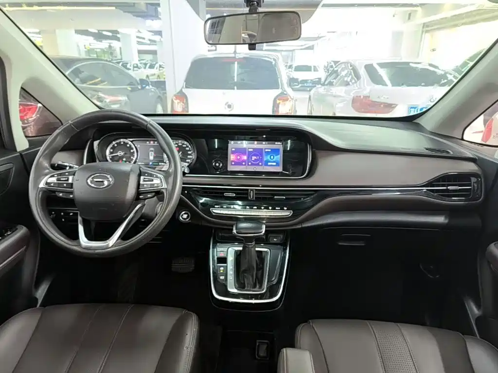 GAC Trumpchi M6 2020 — фото 10
