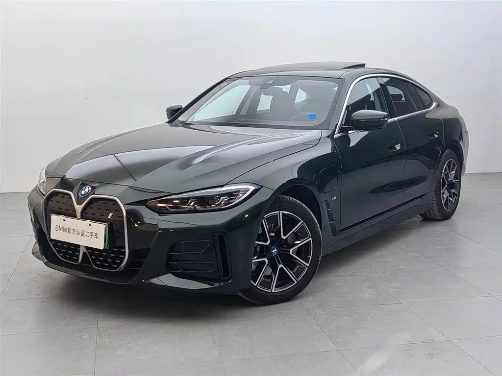 BMW i4 2025