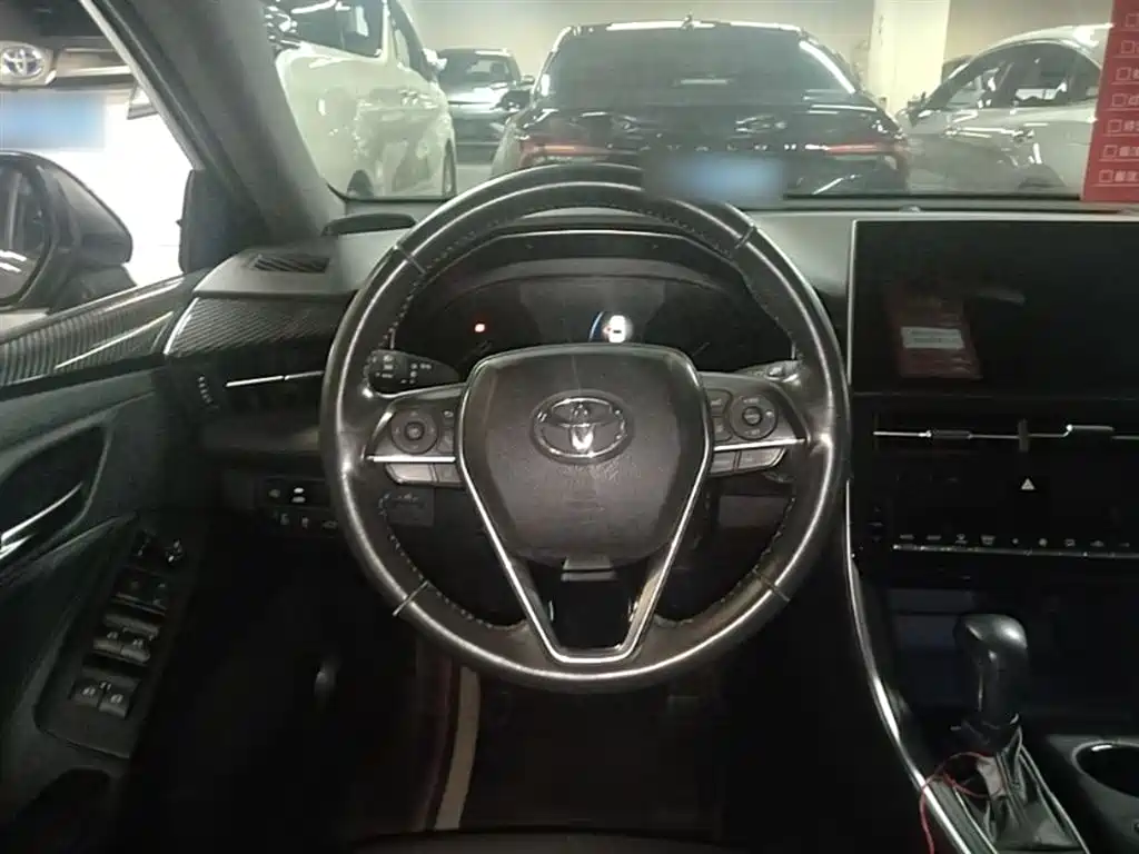 Toyota Avalon 2024 — фото 11