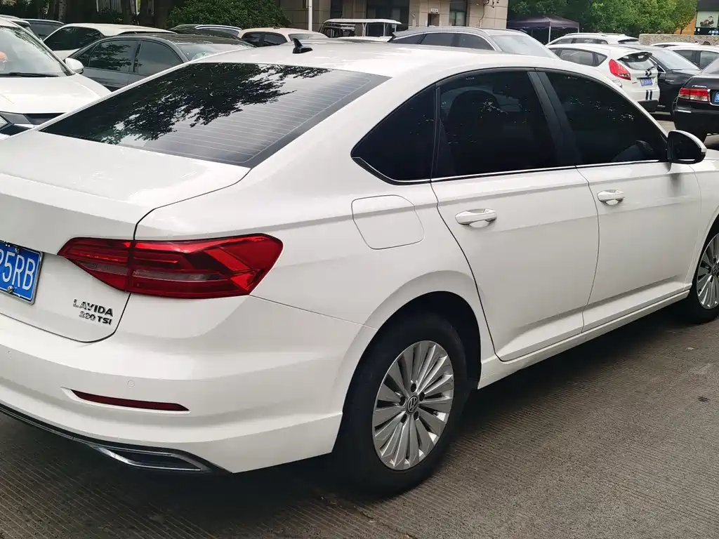 Volkswagen Lavida 2020