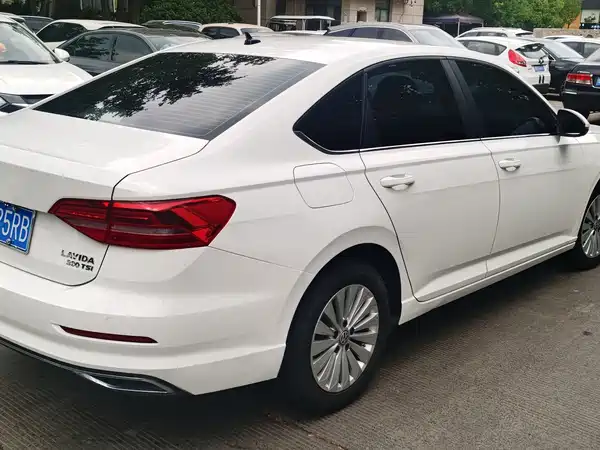 Volkswagen Lavida 2020