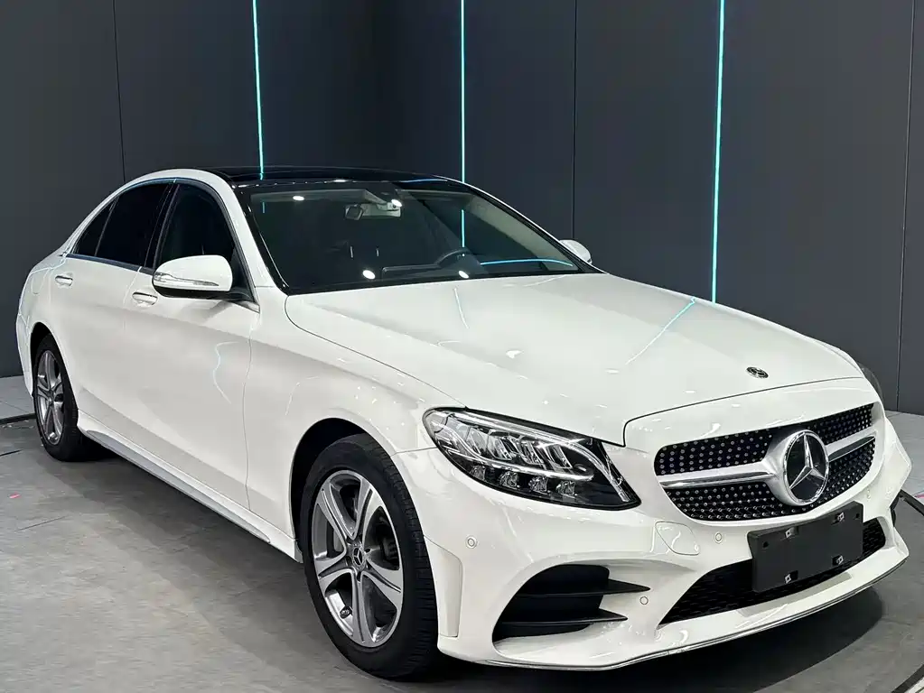 Mercedes-Benz C-Class 2020 — фото 3