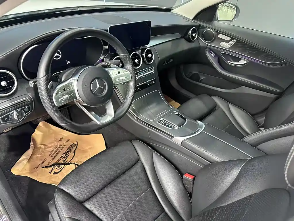 Mercedes-Benz C-Class 2020 — фото 11