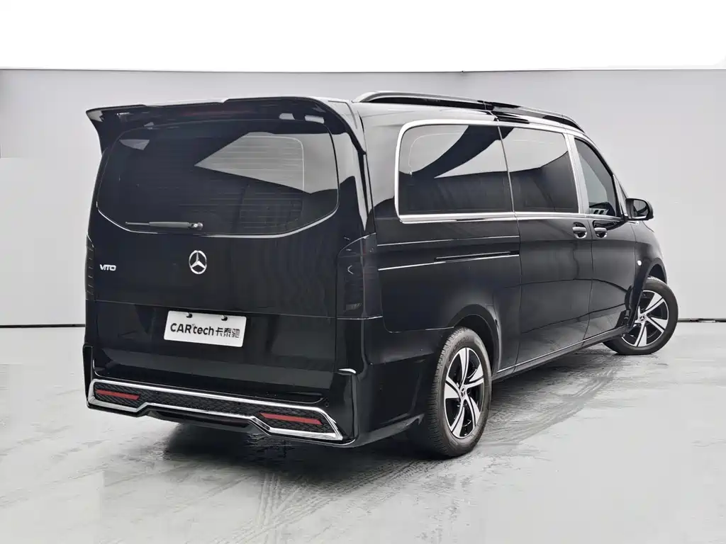 Mercedes-Benz Vito 2025 — фото 4