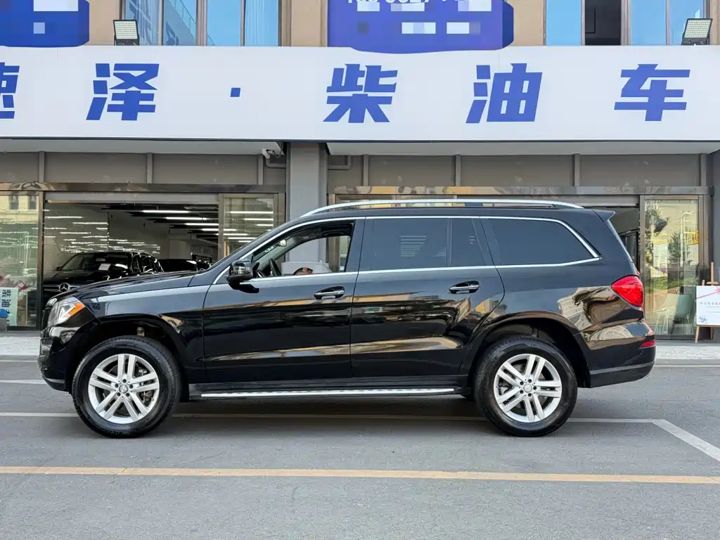 Mercedes-Benz GL-Class 2015 — фото 11