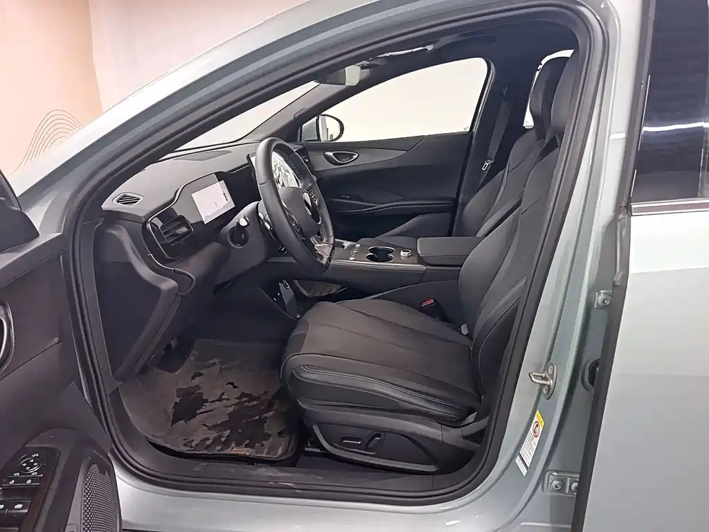 BYD Seal 06 2025