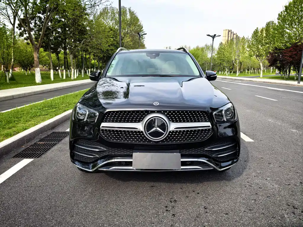 Mercedes-Benz GLE 2022 — фото 2