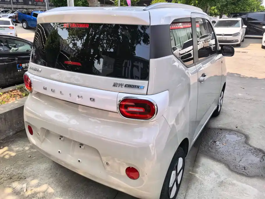 Wuling Hongguang MINIEV 2024