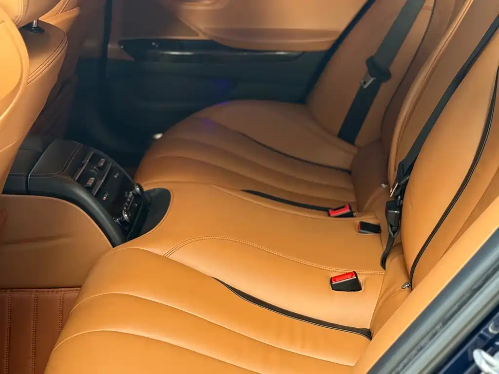 BMW 6 Series 2017 — фото 14