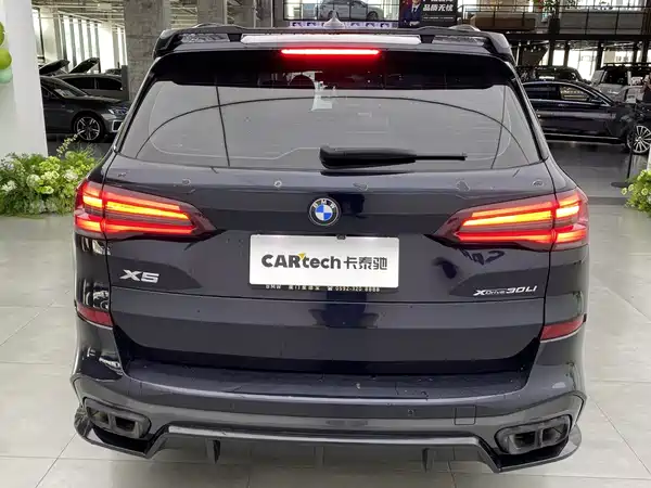 BMW X5 2023