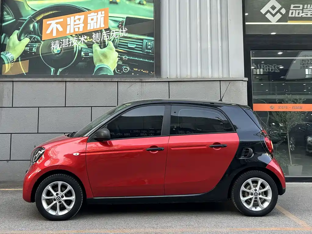 smart Forfour 2018 — фото 4