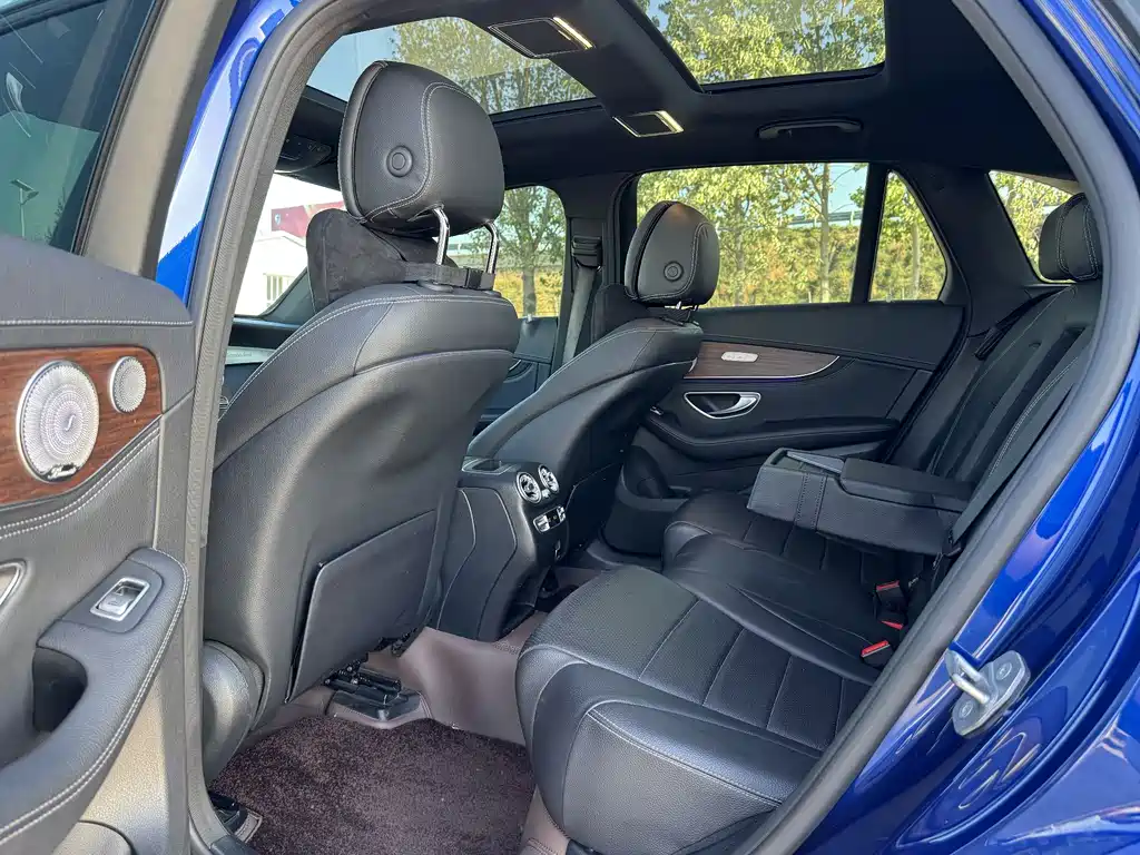 Mercedes-Benz GLC 2019 — фото 14