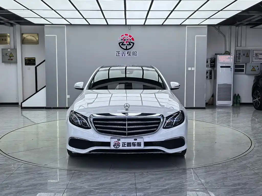 Mercedes-Benz E-Class 2017 — фото 2