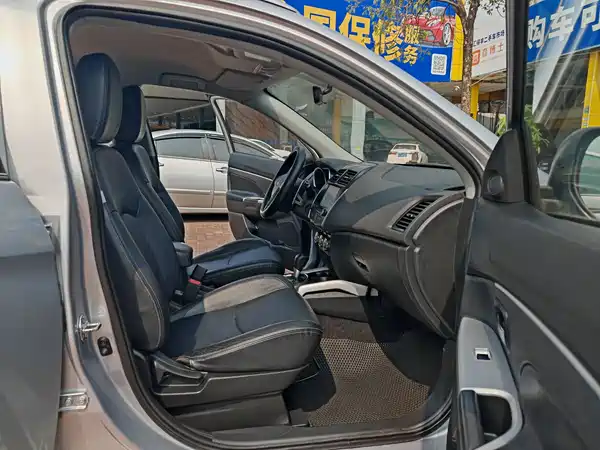 Mitsubishi Jinxuan ASX 2013